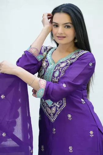 Heavy Chinon Suit With Sequence Embroidered Work