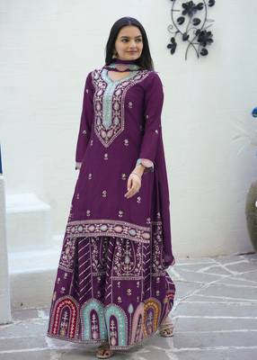 Heavy Chinon Suit With Sequin Embroidered Work 3