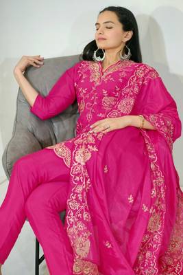 Heavy Chinon Suit With Sequin Embroidered Work 5