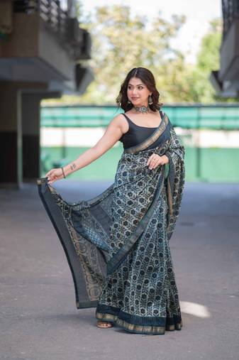 beige ajrakh maheshwari silk blend saree