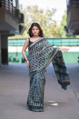 beige ajrakh maheshwari silk blend saree 3