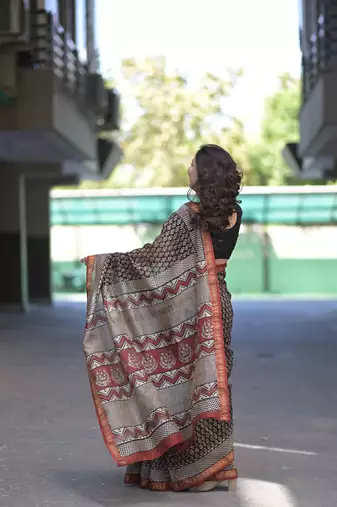black bagru maheshwari silk blend saree