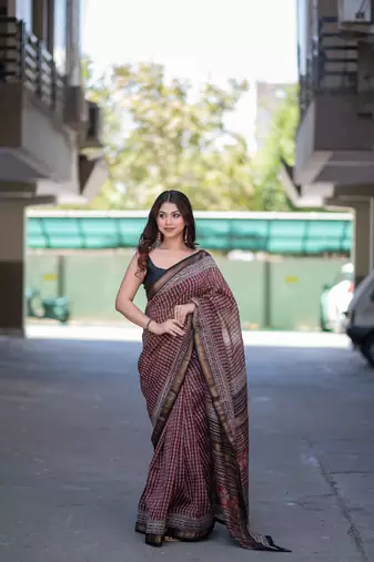 red bagru maheshwari silk blend saree