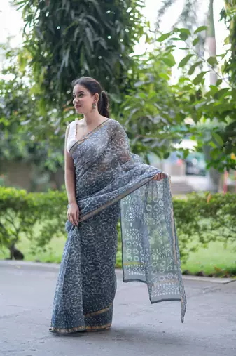 grey kota doria saree