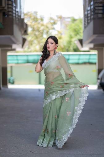 green kota doria saree