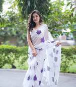 white kota doria saree