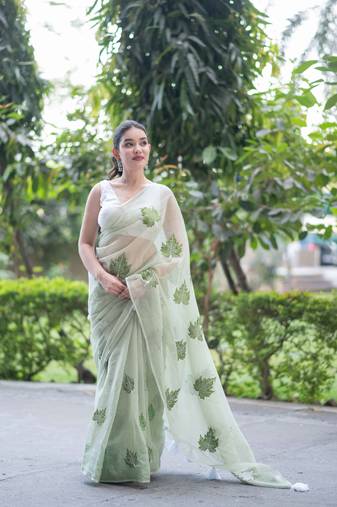 green kota doria saree