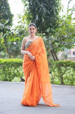 Orange lush kota doria saree 5