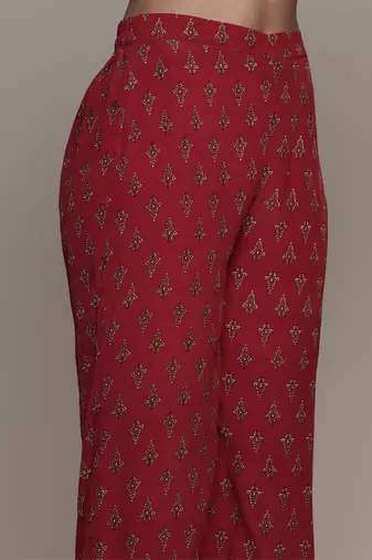 Red adrika kurta set by ritu kumar