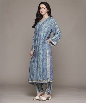 Blue essential-vasudha kurta set by ritu kumar 5