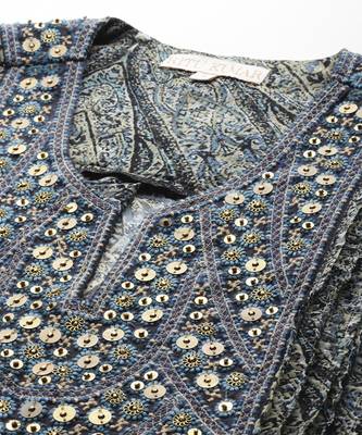 Black avanti kurta set by ritu kumar 5