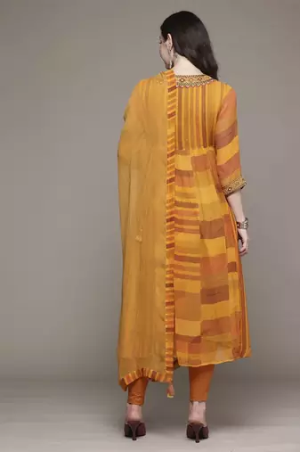 Orange bauhaus print kurta set by ritu kumar