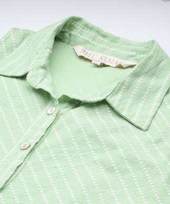 Green essential-ananta kurta set by ritu kumar 2