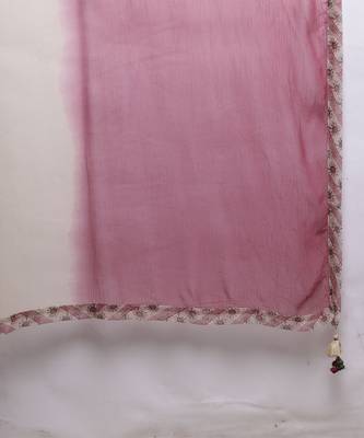 Pink kurta set by ritu kumar 4