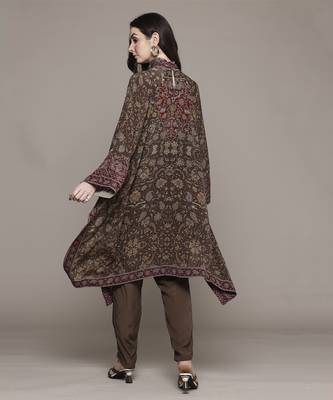 Brown sonmarg kurta set by ritu kumar 5