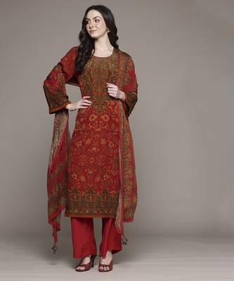 Red sonmarg kurta  set by ritu kumar 1