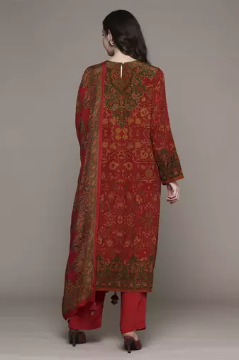 Red sonmarg kurta  set by ritu kumar