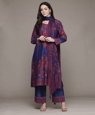 Blue zuri kurta set by ritu kumar 1