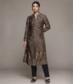 Black kurta set by ritu kumar