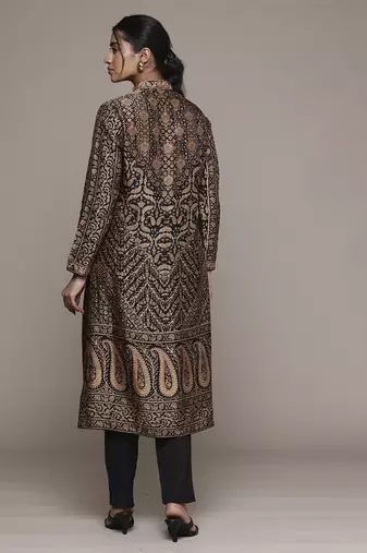 Black kurta set by ritu kumar