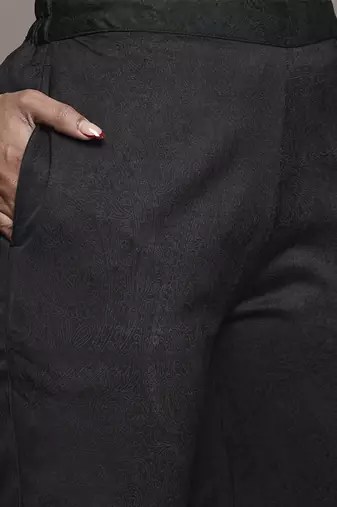 Black kurta set by ritu kumar