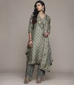 Green Kurta Set by ritu kumar