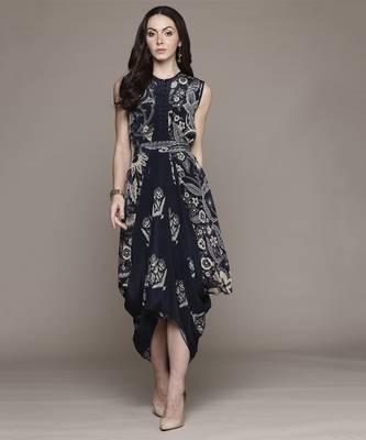 Black poppy pushpanjali dresses by ritu kumar 1