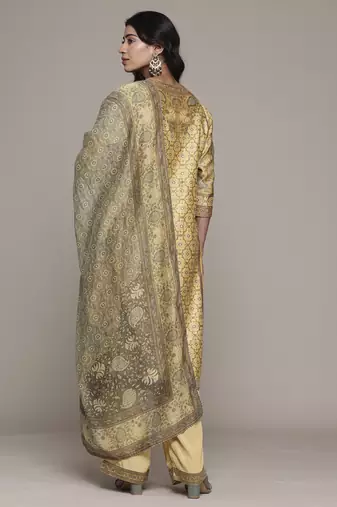 Yellow Kurta Set By Ritu Kumar