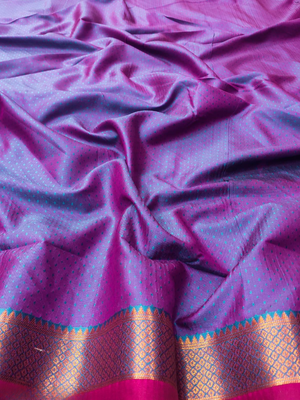 Pink woven silk blend banarasi paithani saree with blouse 3