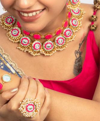 Frosted petal mandala necklace 2