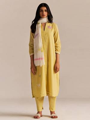 Popcorn yellow embroidered kurta set 1