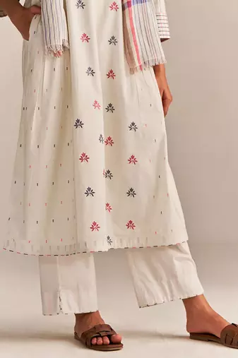 Off-white cotton embroidered kurta set