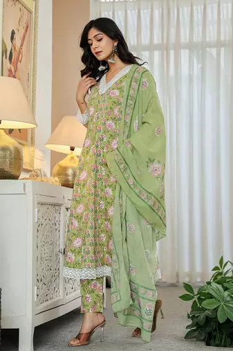 pure cotton green anarkali kurta dupatta set with lacework