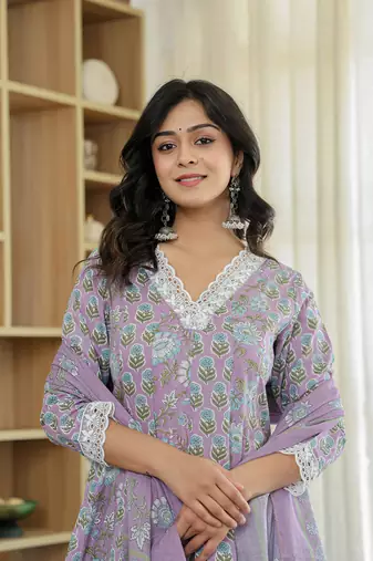 lavender pure cotton anarkali kurta dupatta set with lacework