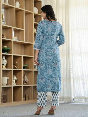 sky blue pure cotton straight kurta dupatta set with lacework 3