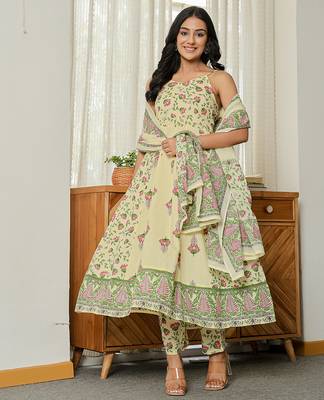 yellow cotton straight sleeveless strappy kurta dupatta set 2