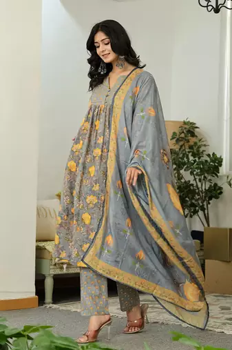 grey floral print a-line kurta trouser dupatta set