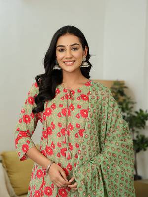 sea green cotton a-line kurta dupatta set 5