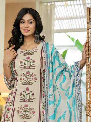 blue cotton straight floral print beads and stones lace work kurta dupatta set 5
