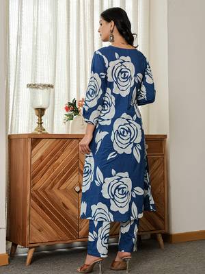 blue floral a-line kurta trouser dupatta set 3