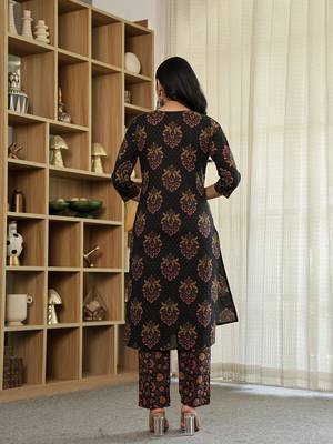 black pure cotton ethnic motifs kantha work kurta dupatta pant set 3