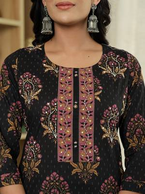 black pure cotton ethnic motifs kantha work kurta dupatta pant set 4