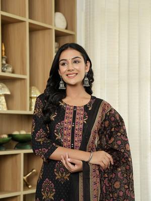 black pure cotton ethnic motifs kantha work kurta dupatta pant set 5