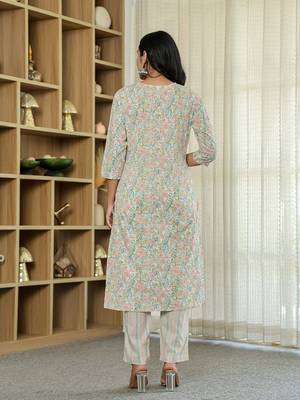 pink pure cotton floral print kurta dupatta pant set 3