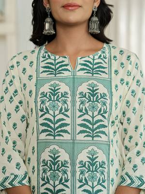 green and white ethnic motifs straight kurta trouser dupatta set 4