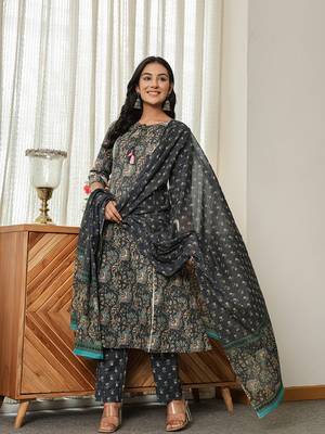 navy blue floral a-line kurta trouser dupatta set with lace work 2