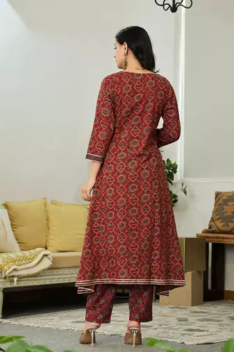 maroon ethnic motifs a-line kurta trouser dupatta set with bucket neck