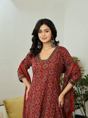 maroon ethnic motifs a-line kurta trouser dupatta set with bucket neck 5