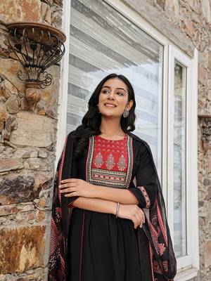 black cotton a line gathered or pleated kurta dupatta set 4