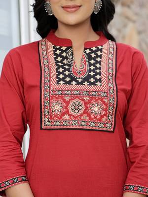 maroon cotton mandarin collar kurta dupatta set 4